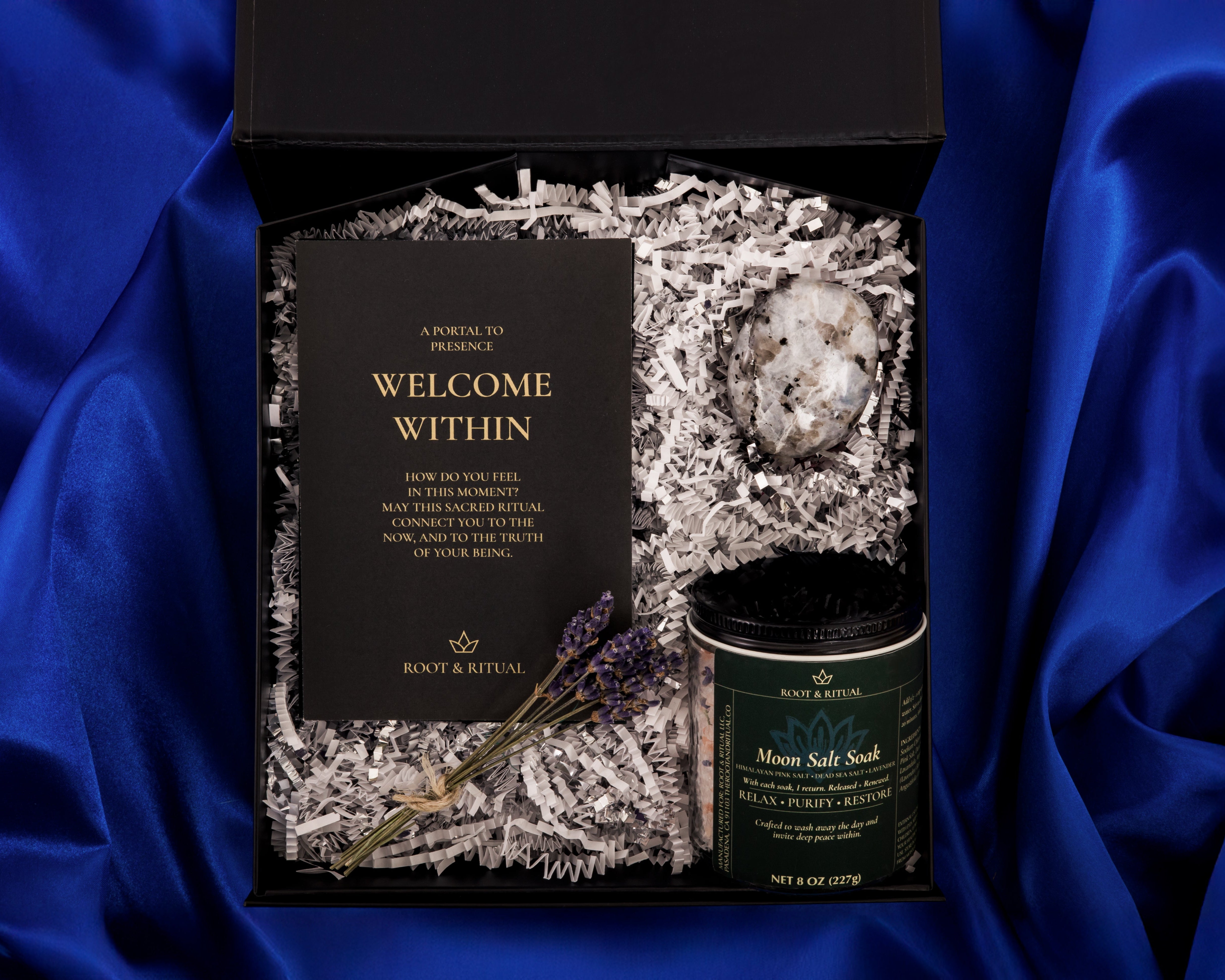 Root & Ritual Moon Soak Salt Kit – Salt Soak, Lavender stems, Moonstone, Ritual Cards
